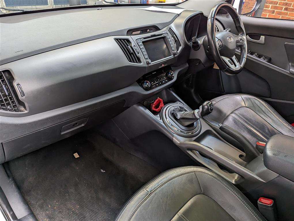 <p>2012 KIA SPORTAGE 3 SAT NAV CRDI</p>