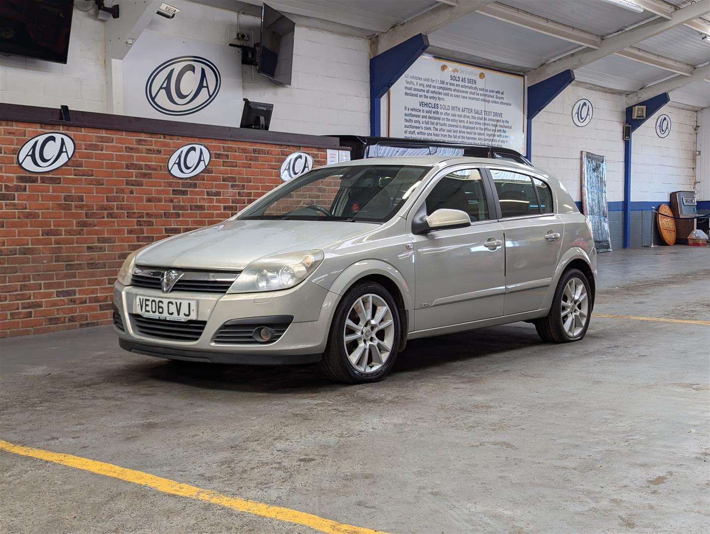 <p>2006 VAUXHALL ASTRA DESIGN CDTI</p>