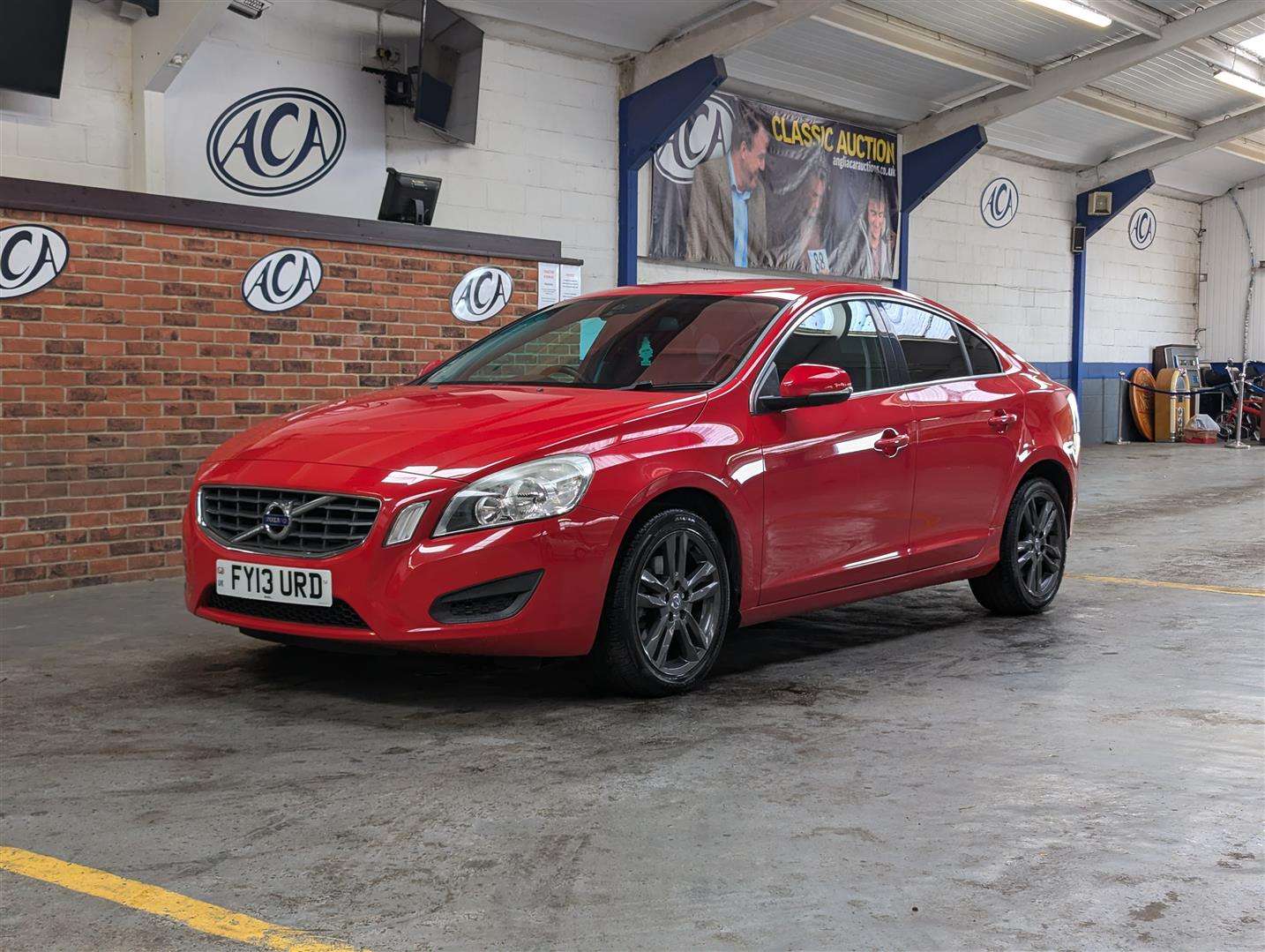 <p>2013 VOLVO S60 SE D3</p>