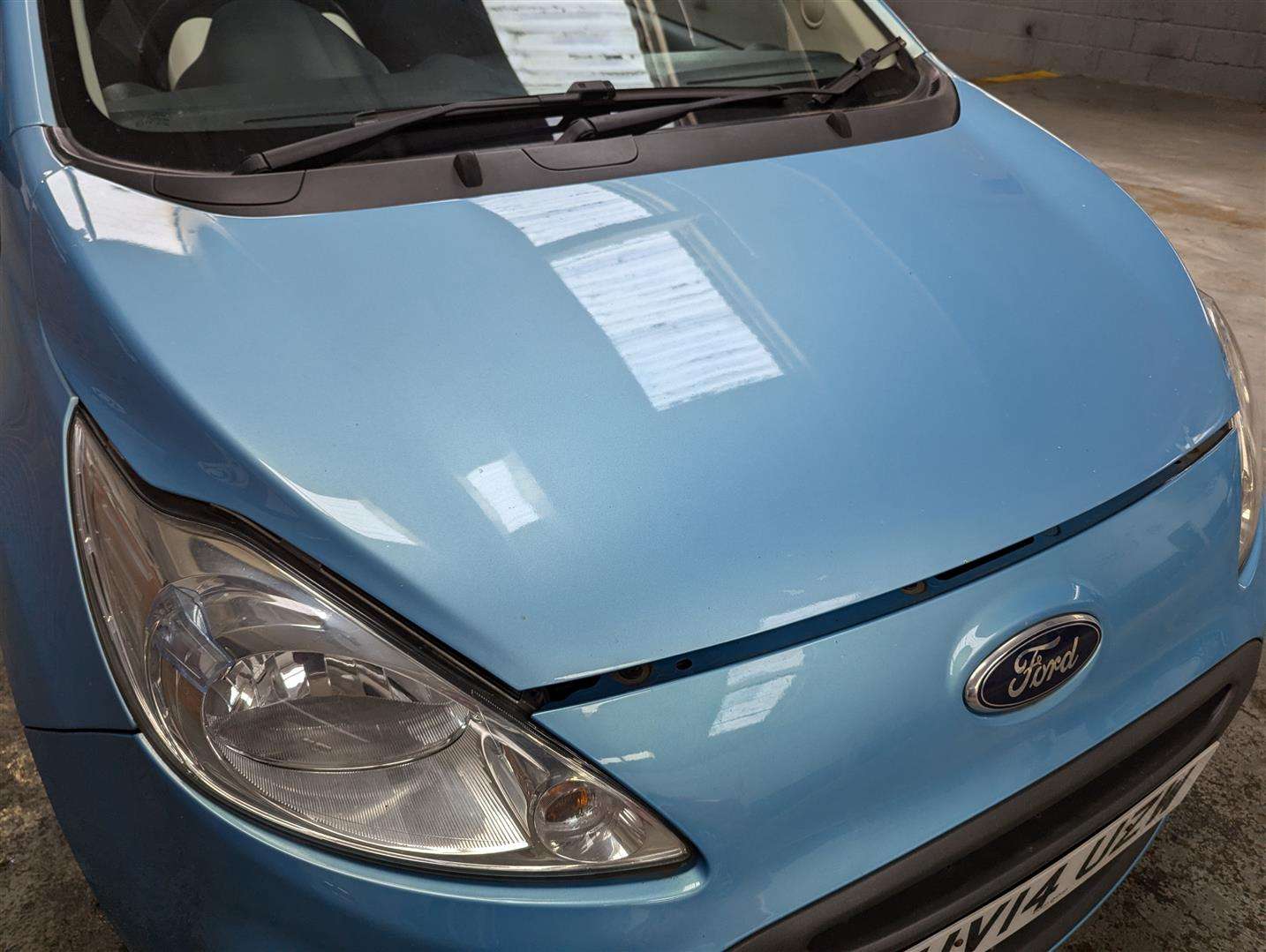 <p>2014 FORD KA ZETEC</p>