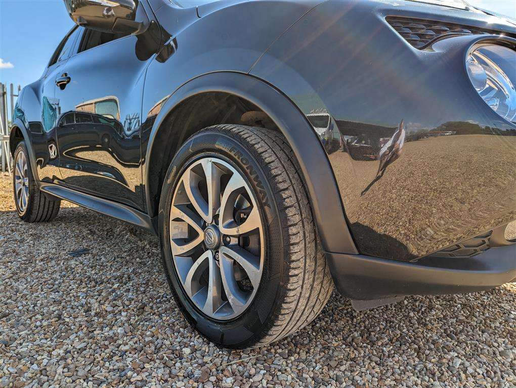 <p>2016 NISSAN JUKE TEKNA DCI</p>