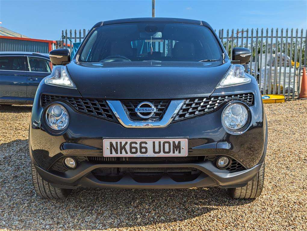 <p>2016 NISSAN JUKE TEKNA DCI</p>