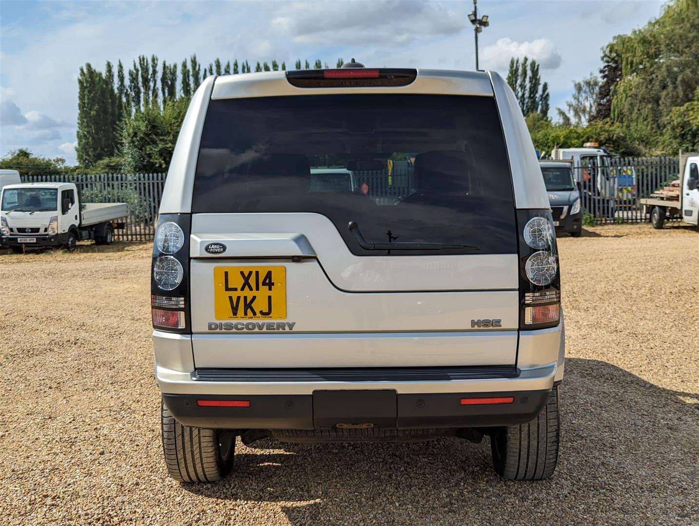 <p>2014 LAND ROVER DISCOVERY HSE SDV6 AUTO</p>