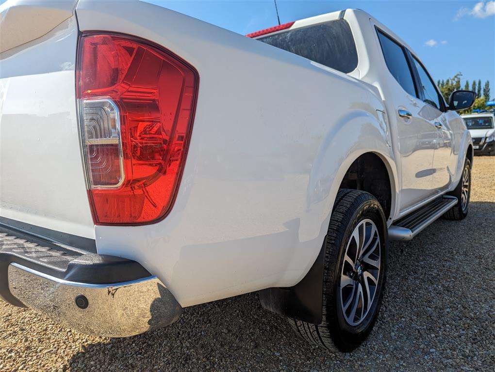 <p>2017 NISSAN NAVARA TEKNA DCI</p>