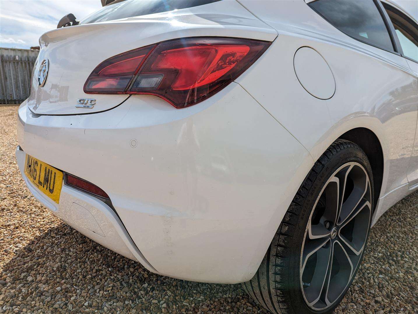 <p>2016 VAUXHALL ASTRA GTC LIMITED ED CDTI</p>