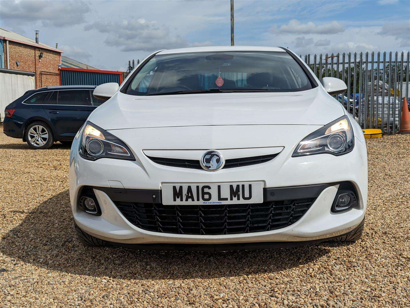 <p>2016 VAUXHALL ASTRA GTC LIMITED ED CDTI</p>