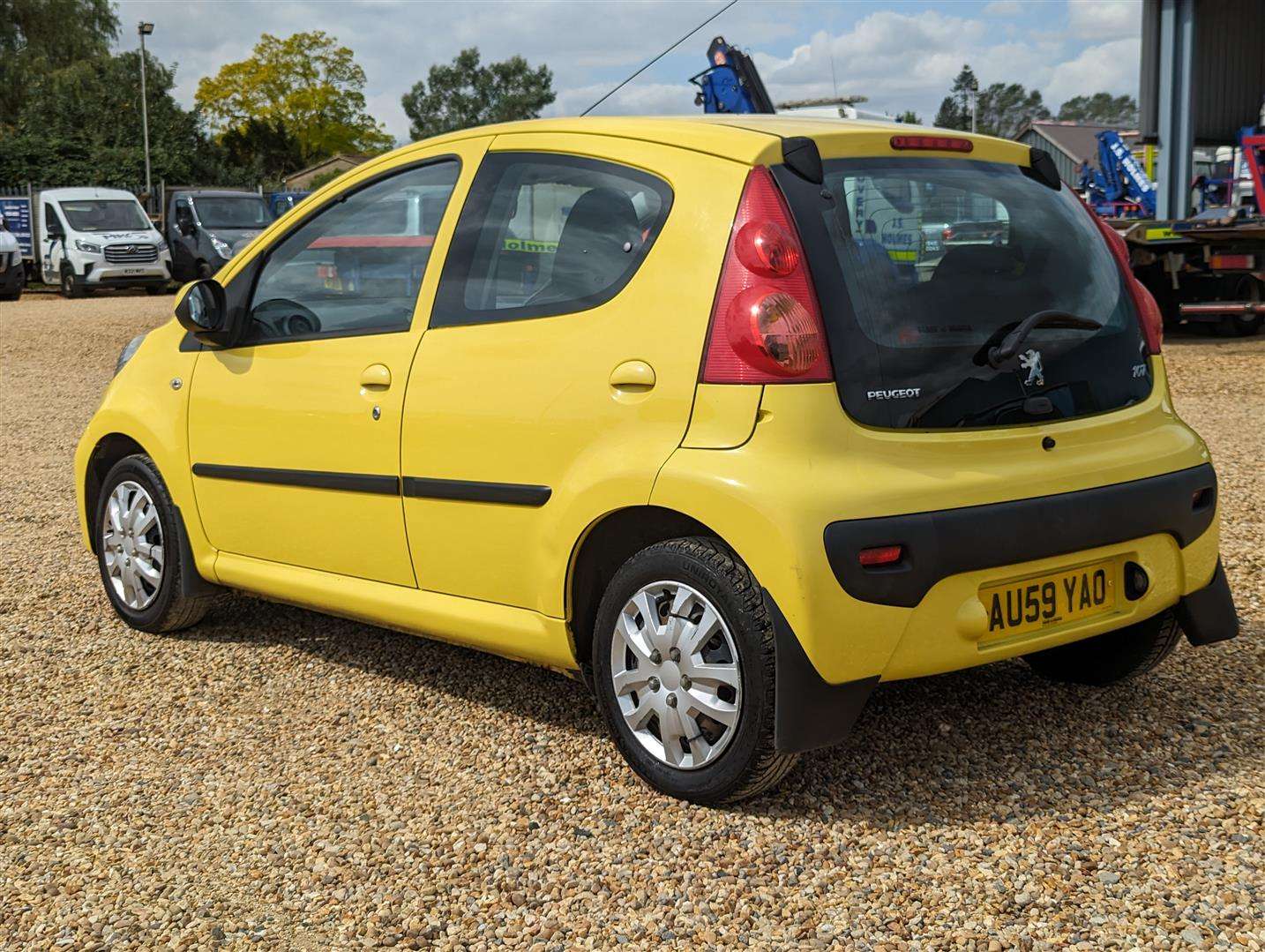 <p>2009 PEUGEOT 107 URBAN</p>