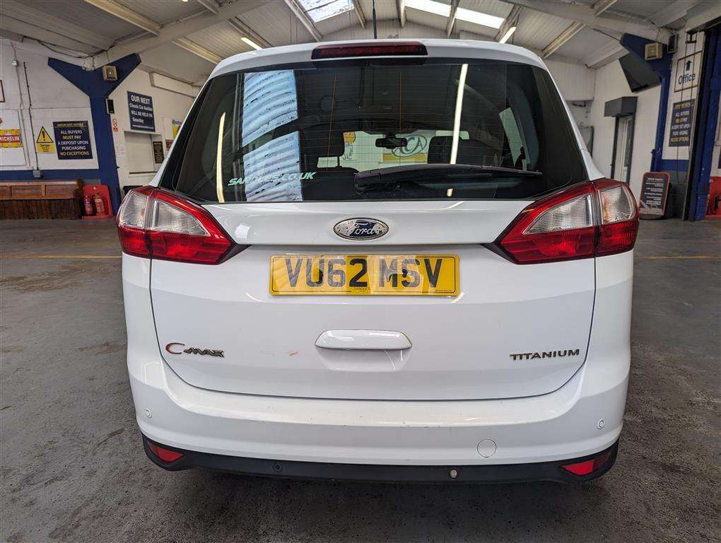 <p>2012 FORD GRAND C-MAX **SOLD</p>