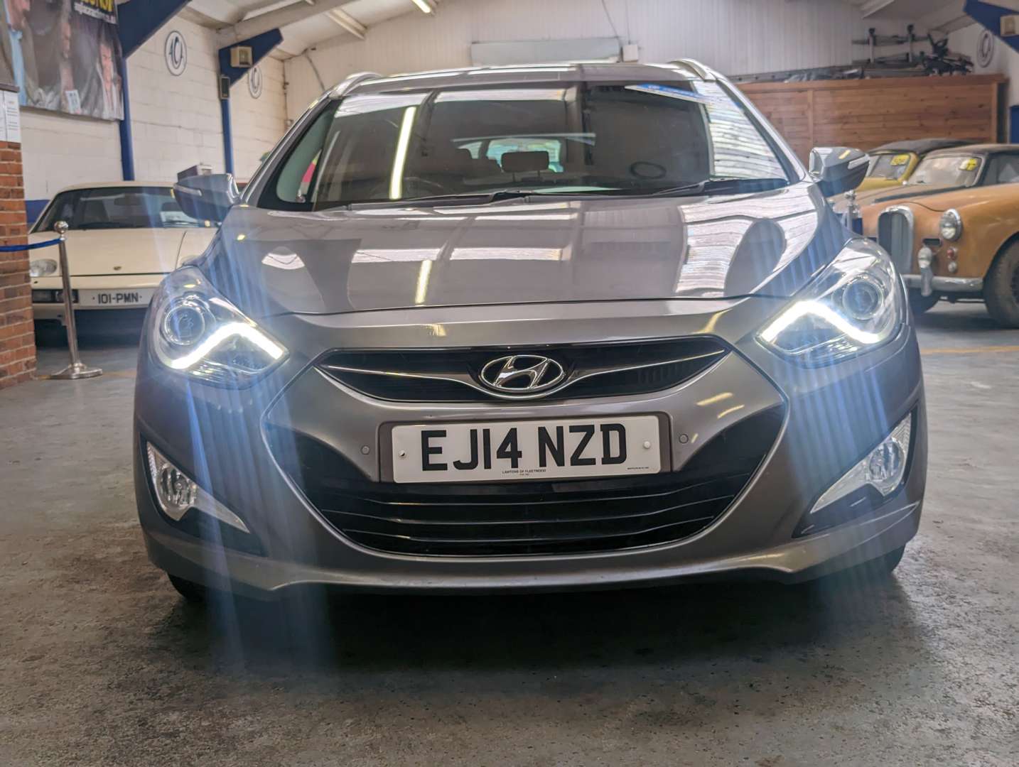 <p>2014 HYUNDAI I40 STYLE CRDI AUTO</p>