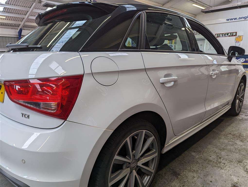 <p>2014 AUDI A1 S LINE STYLE EDITION T</p>