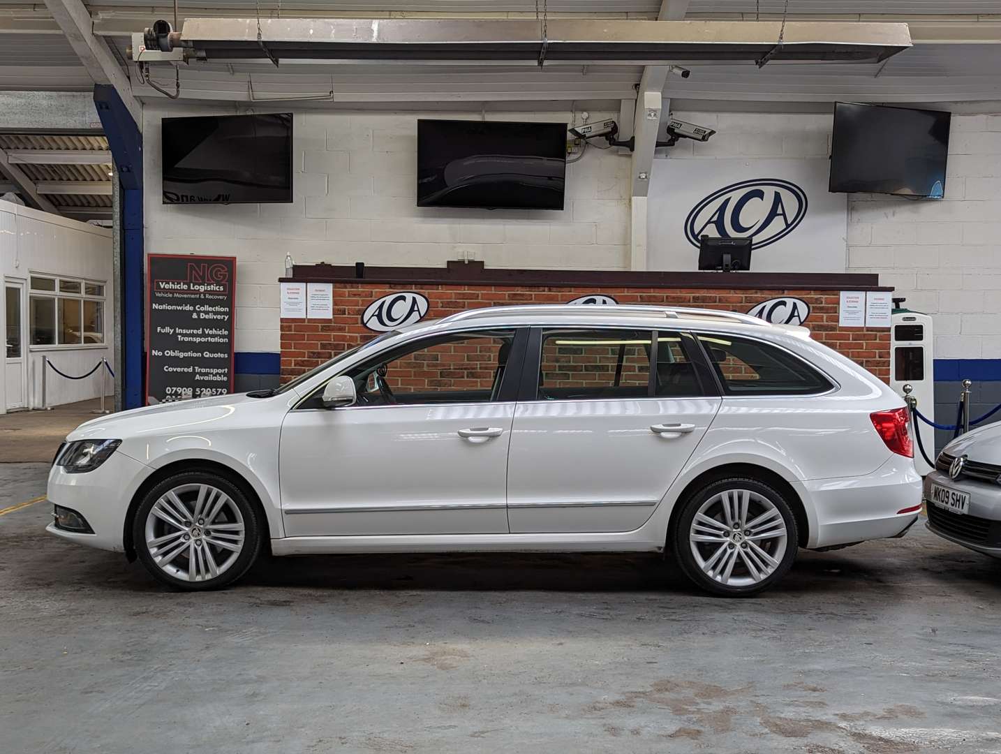 <p>2013 SKODA SUPERB ELEGANCE TDI CR</p>