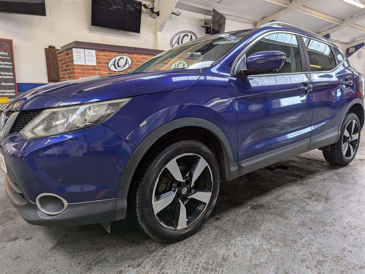 <p>2015 NISSAN QASHQAI N-TEC + DCI</p>