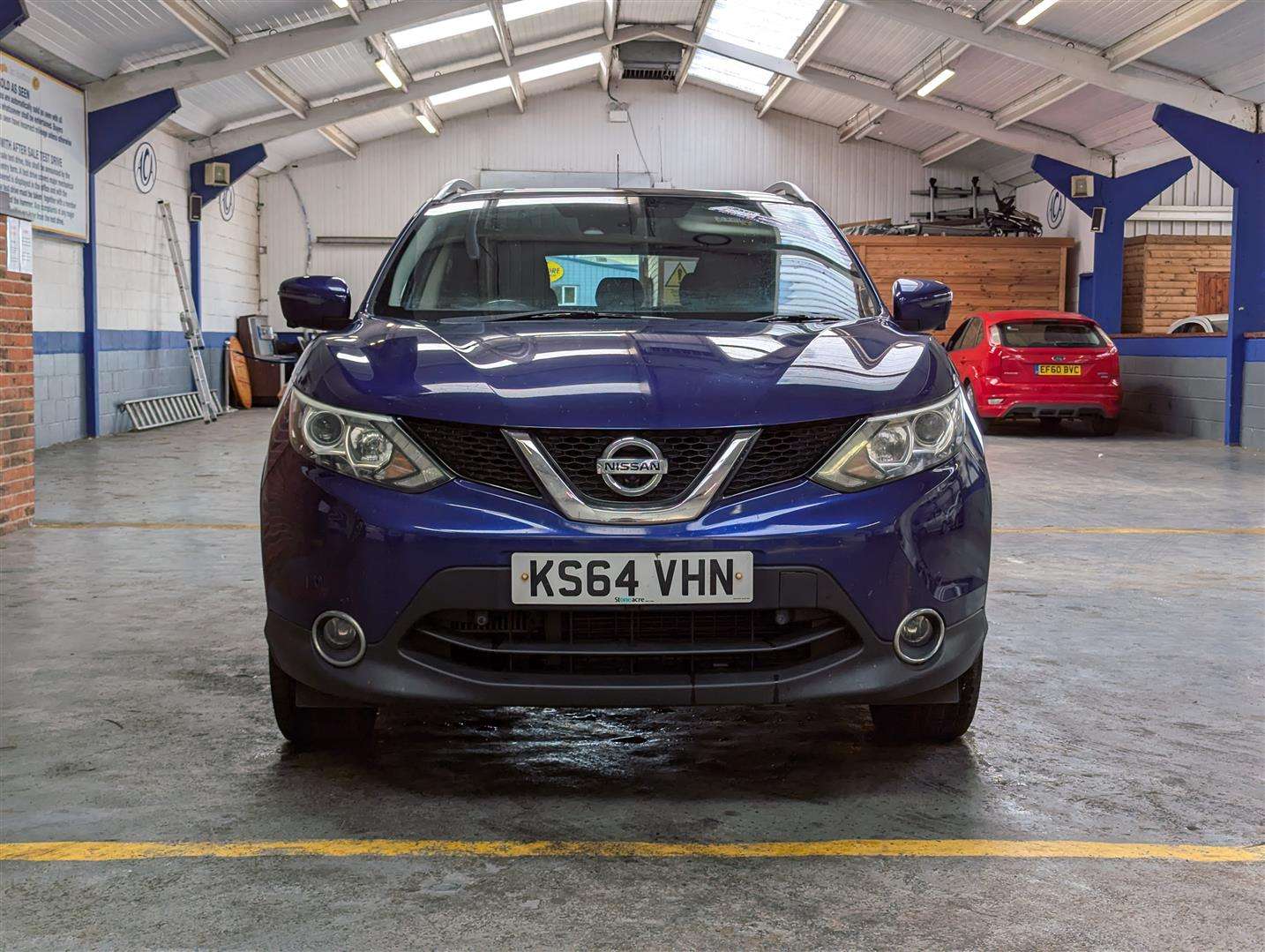 <p>2015 NISSAN QASHQAI N-TEC + DCI</p>