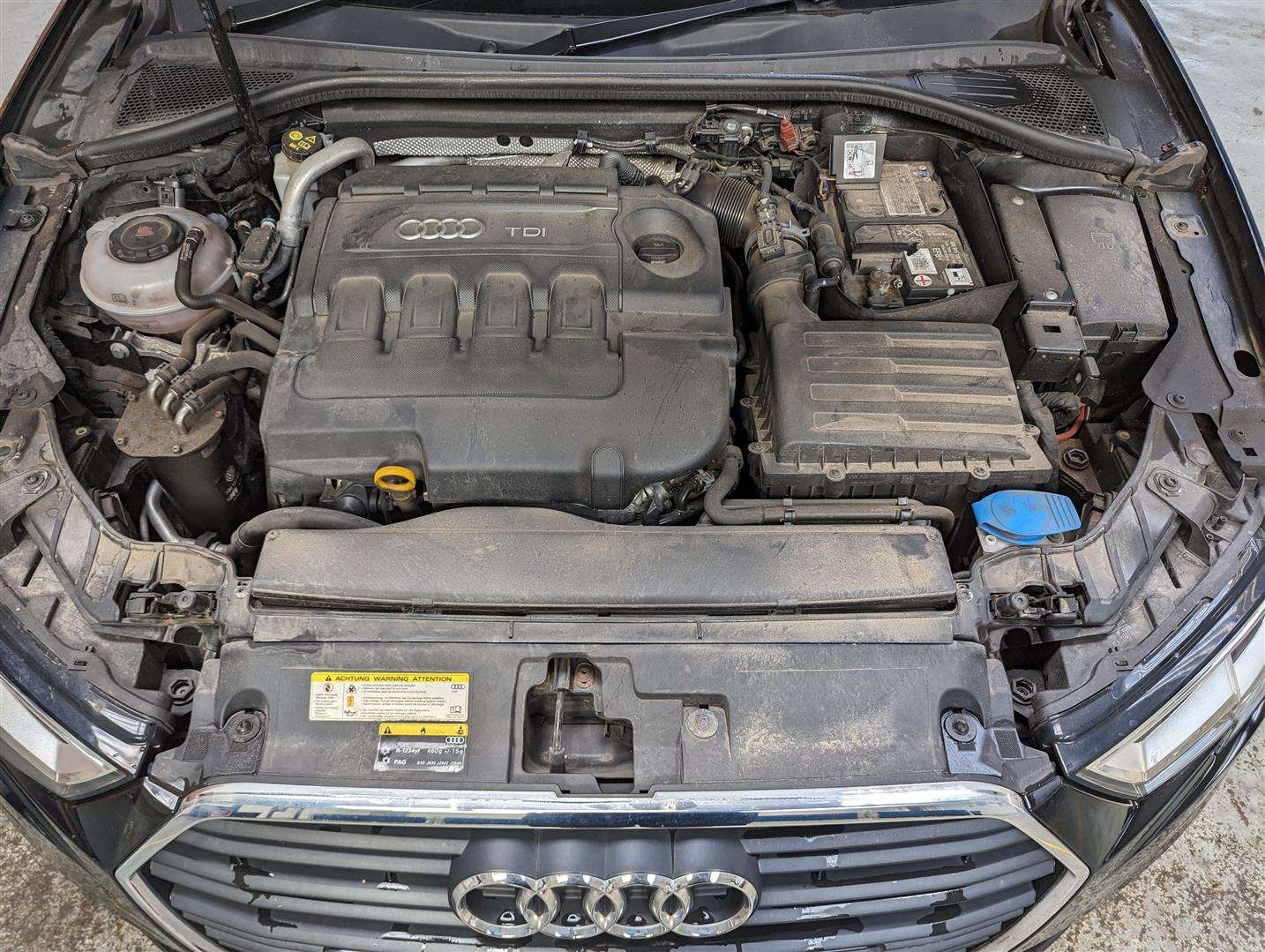 <p>2017 AUDI A3 SE TECHNIK TDI</p>