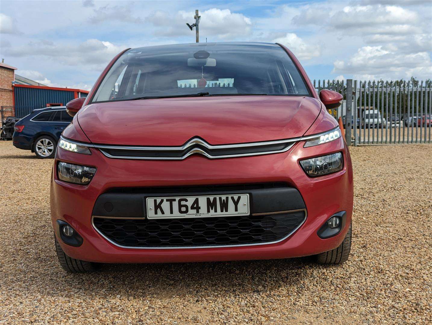 <p>2015 CITROEN C4 PICASSO EXCLUSIVE E-HD</p>