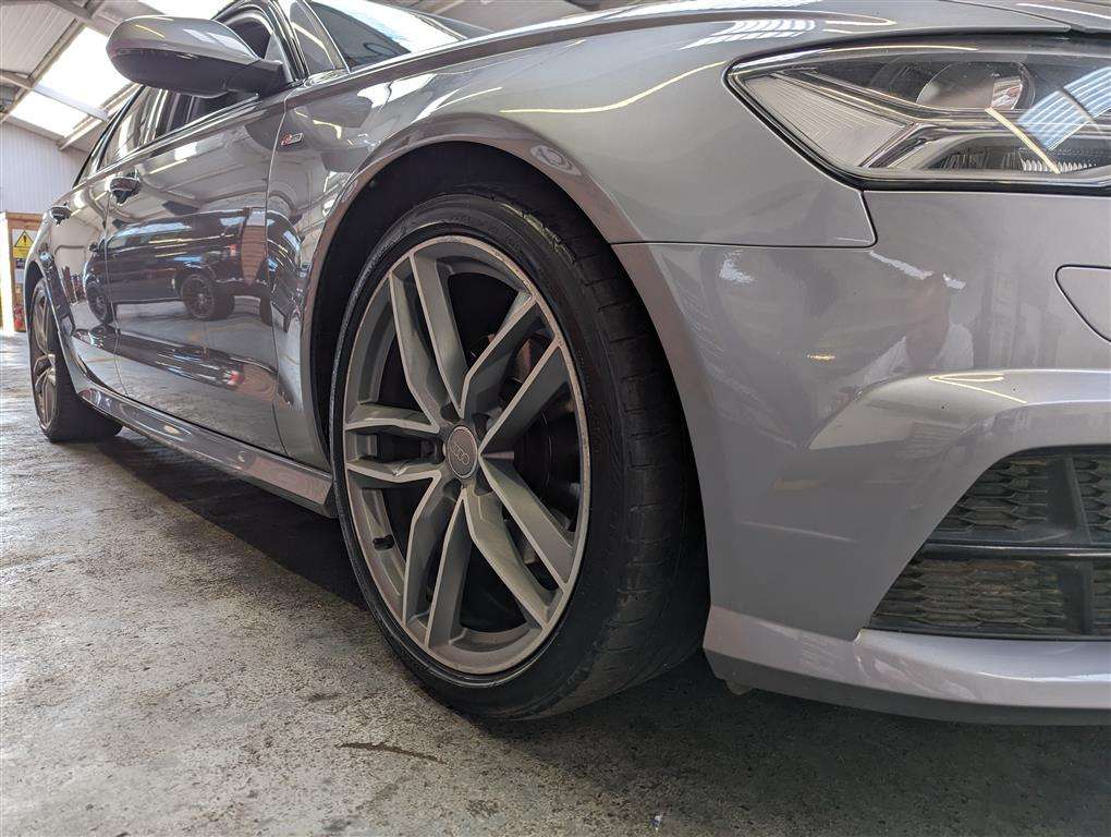 <p>2016 AUDI A6 S LINE BLACK ED TDI QU</p>