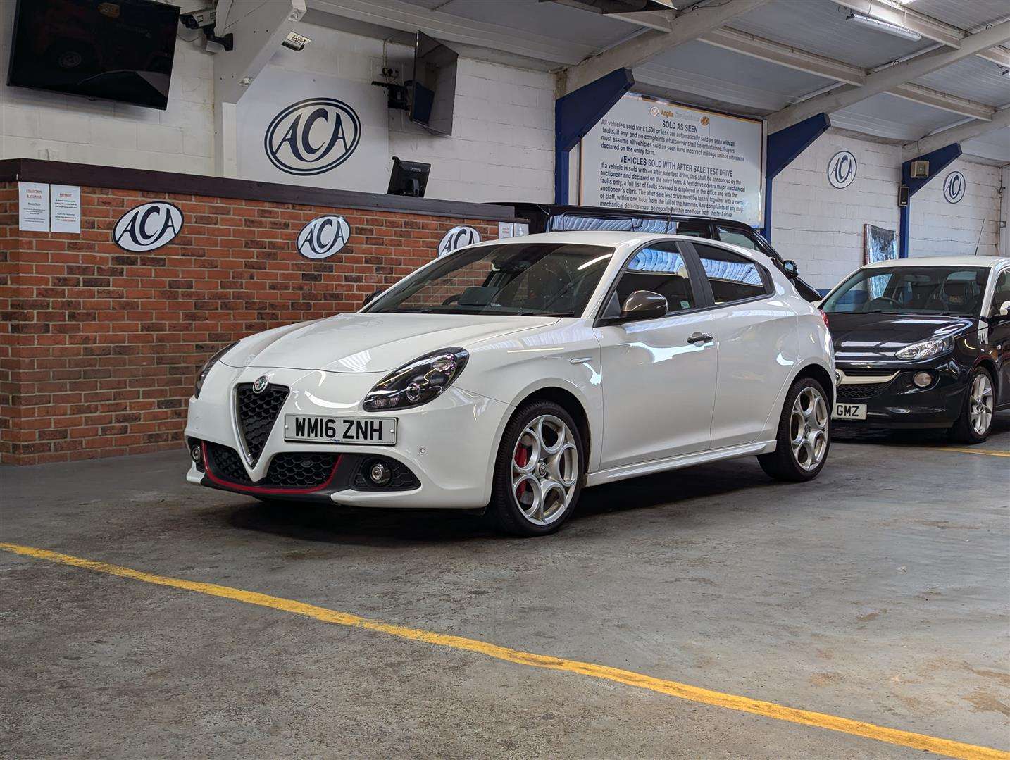 <p>2016 ALFA ROMEO GIULIETTA SPECIALE JTDM-2</p>