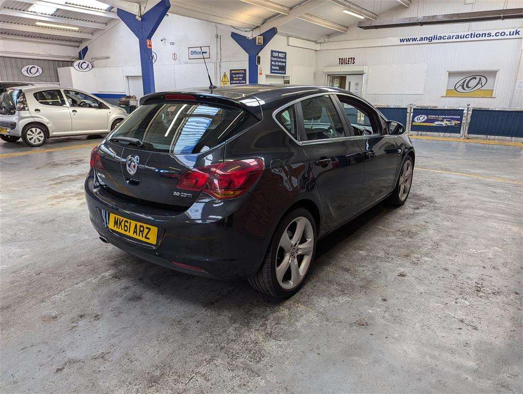 <p>2011 VAUXHALL ASTRA SRI CDTI S/S</p>