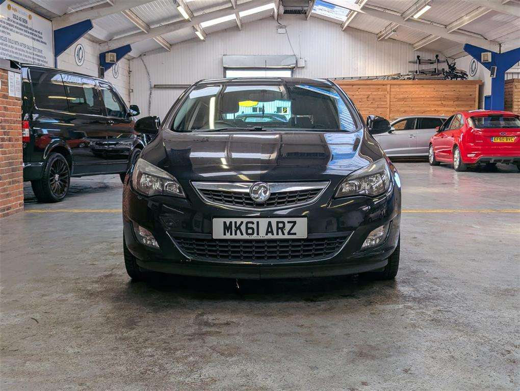 <p>2011 VAUXHALL ASTRA SRI CDTI S/S</p>