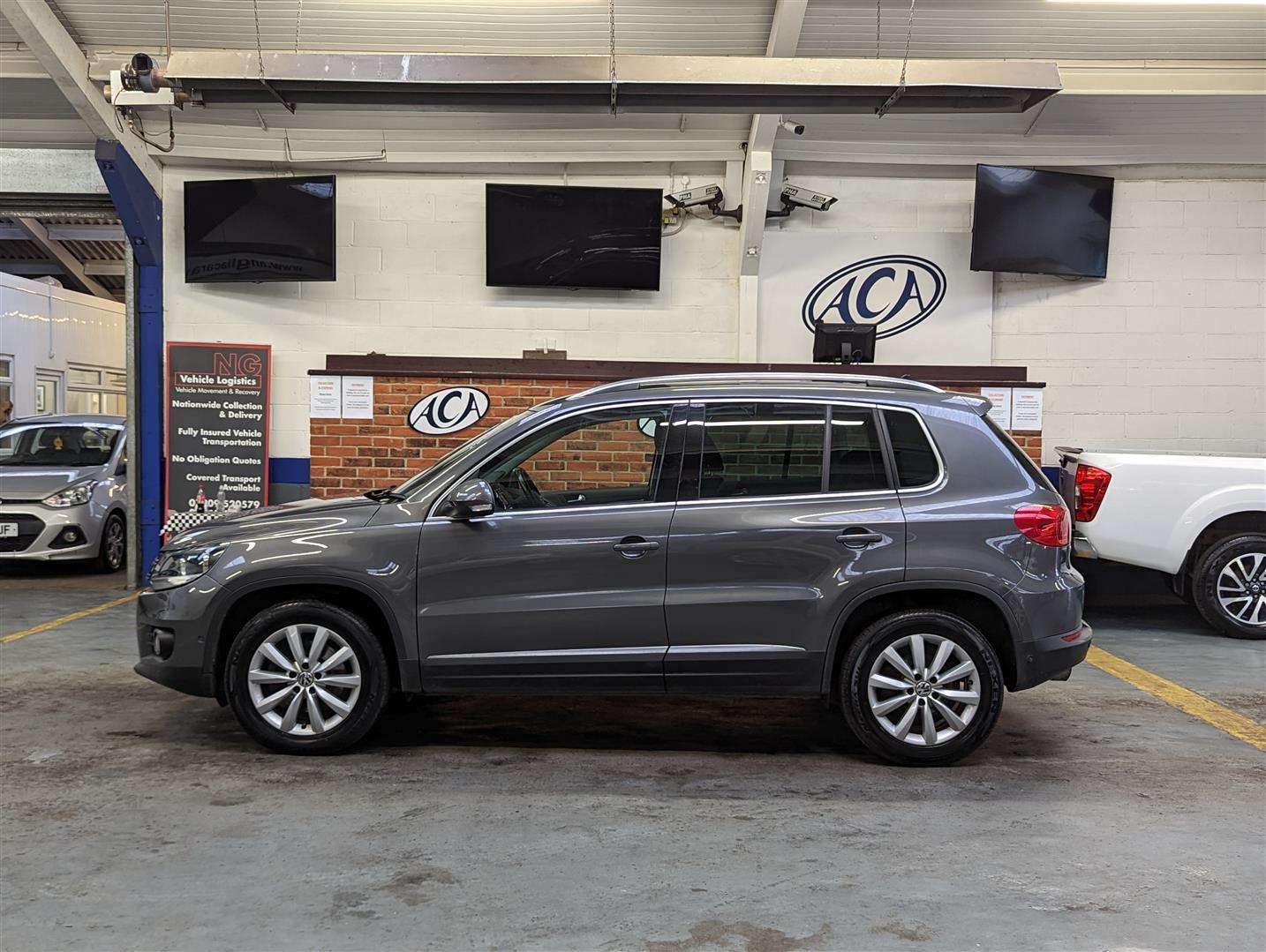 <p>2014 VOLKSWAGEN TIGUAN MATCH TDI BLUE TEC</p>