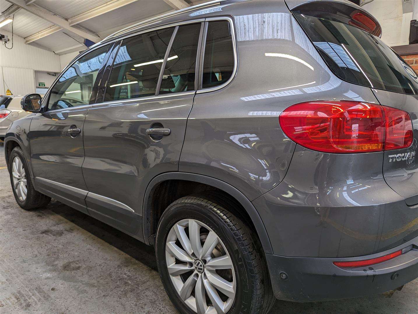 <p>2014 VOLKSWAGEN TIGUAN MATCH TDI BLUE TEC</p>