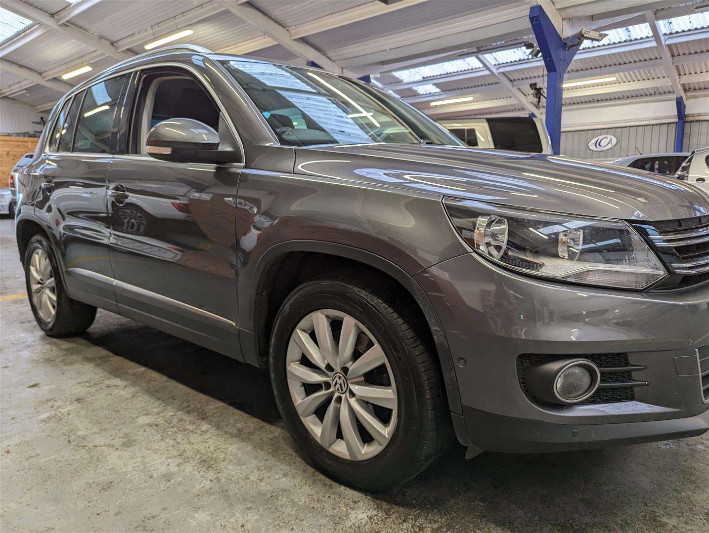 <p>2014 VOLKSWAGEN TIGUAN MATCH TDI BLUE TEC</p>