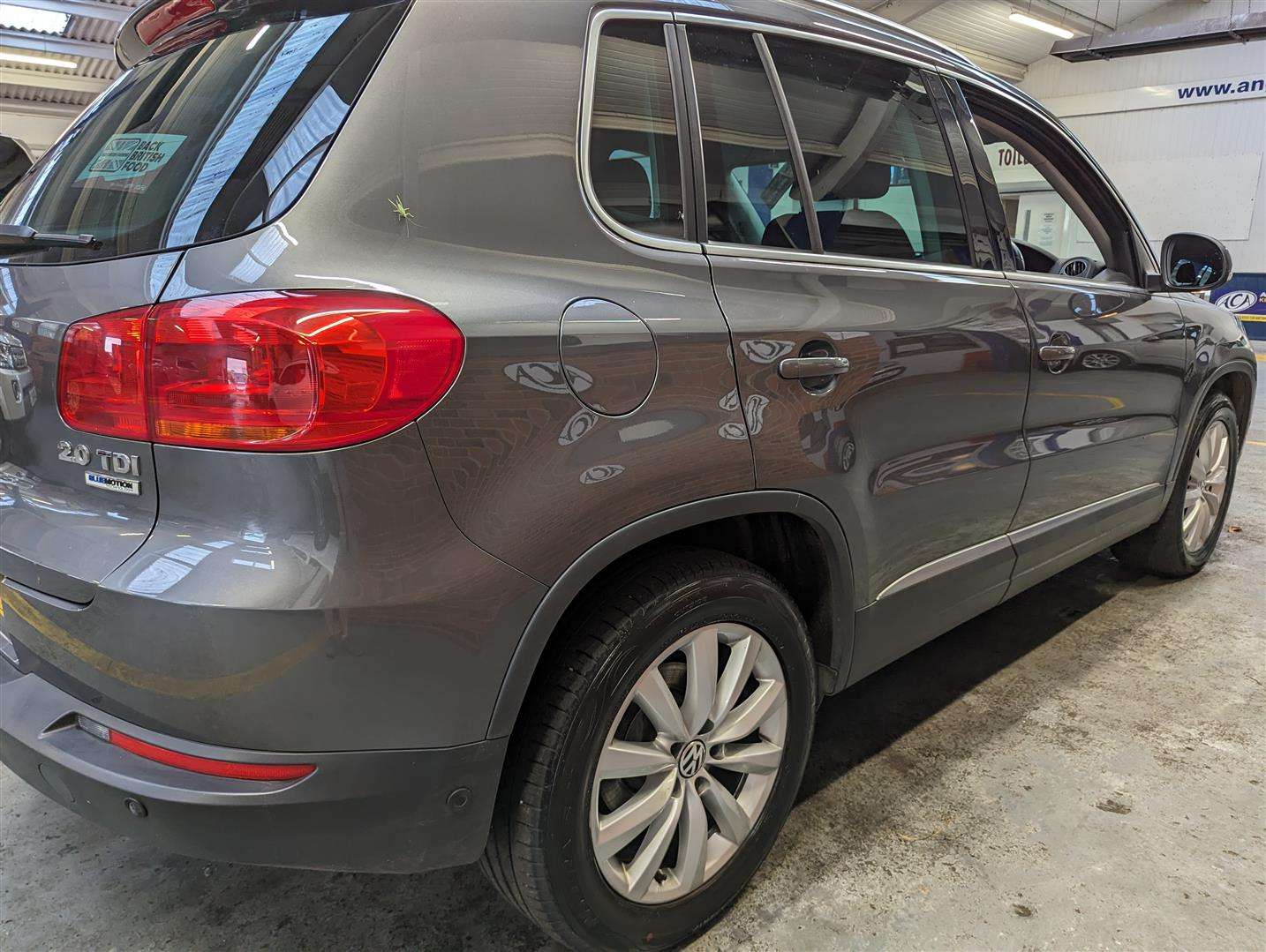 <p>2014 VOLKSWAGEN TIGUAN MATCH TDI BLUE TEC</p>