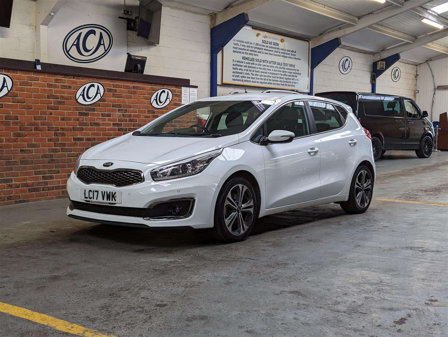 <p>2017 KIA CEED 3 ISG CRDI</p>