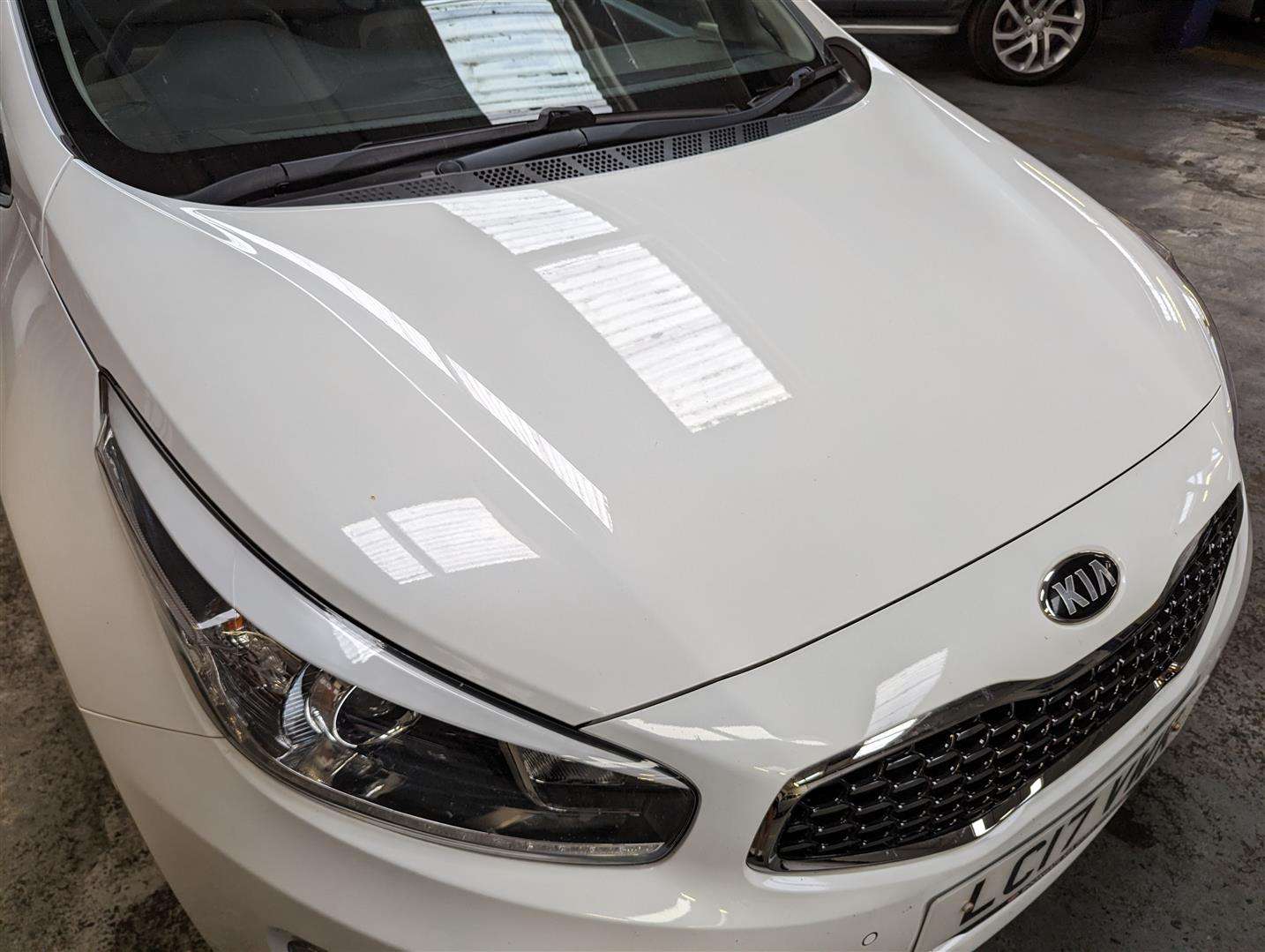 <p>2017 KIA CEED 3 ISG CRDI</p>