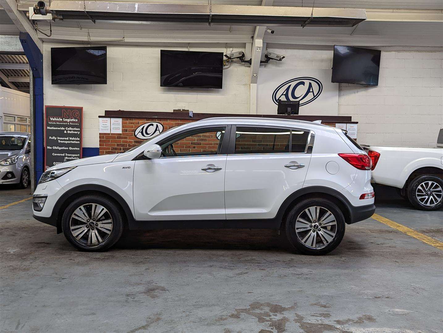 <p>2015 KIA SPORTAGE KX-3 SAT NAV CRD</p>