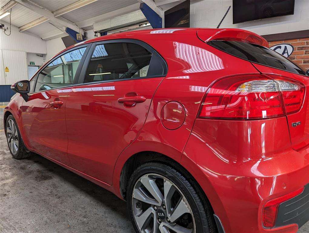 <p>2016 KIA RIO 3 ISG CRDI</p>