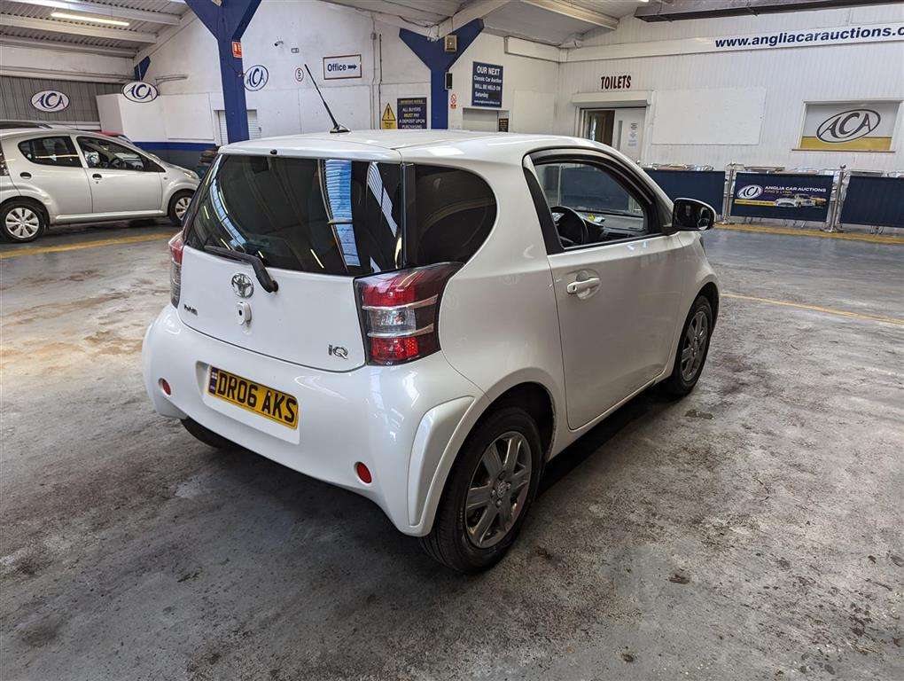 <p>2009 TOYOTA IQ2 VVT-I</p>