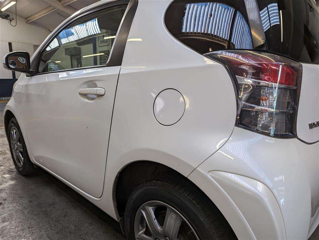 <p>2009 TOYOTA IQ2 VVT-I</p>