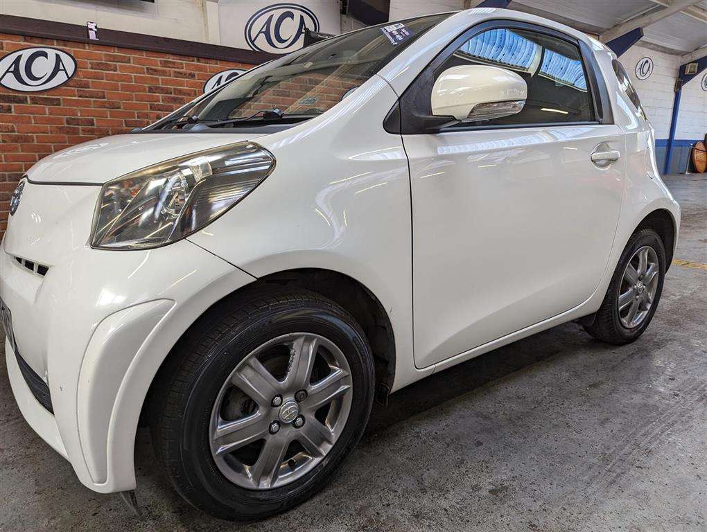 <p>2009 TOYOTA IQ2 VVT-I</p>