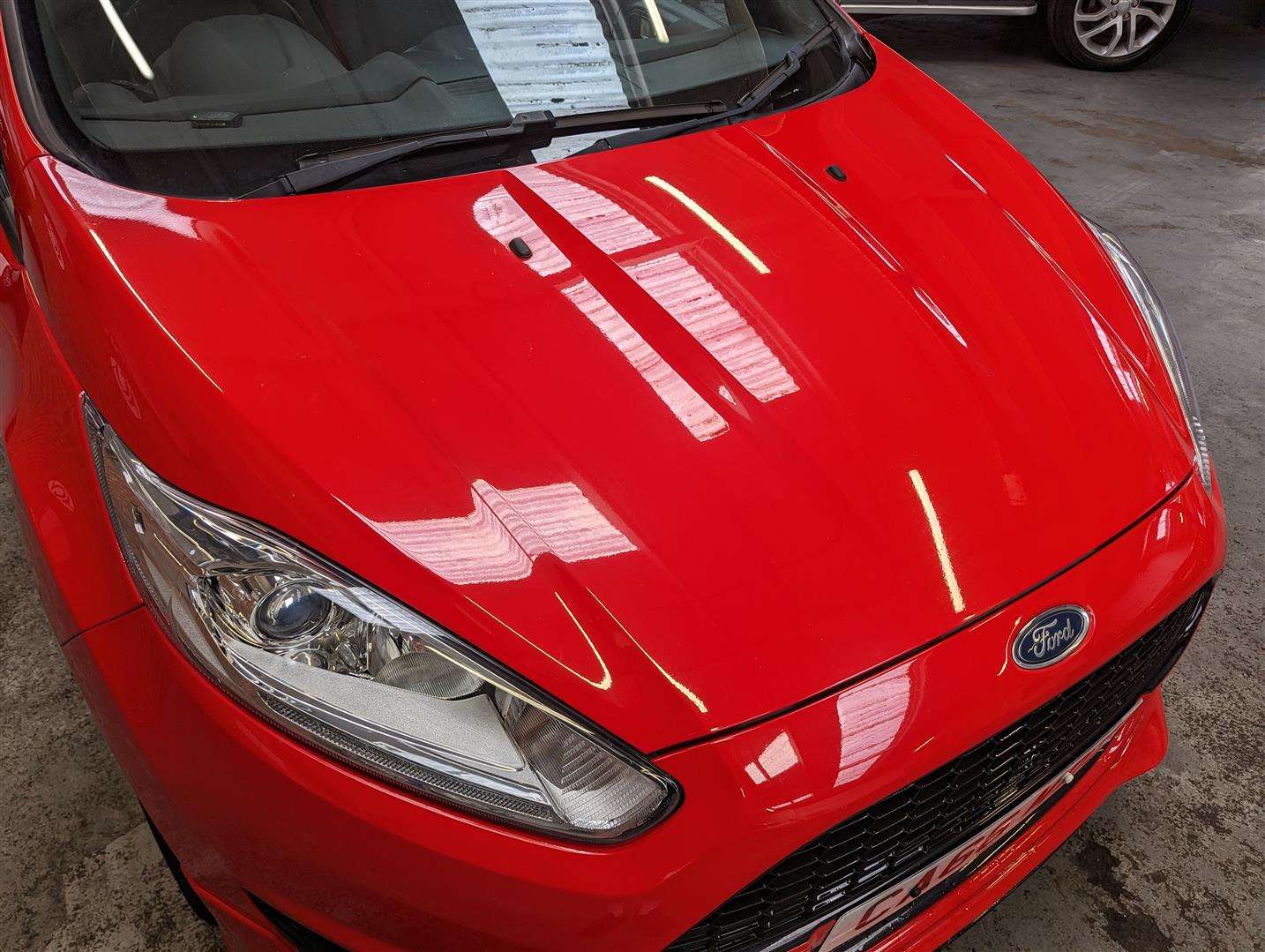 <p>2016 FORD FIESTA ST-LINE RED EDITIO</p>