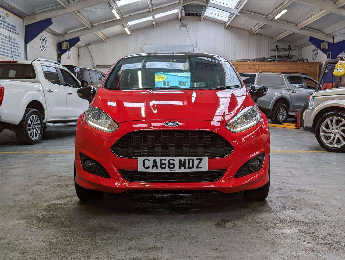 <p>2016 FORD FIESTA ST-LINE RED EDITIO</p>