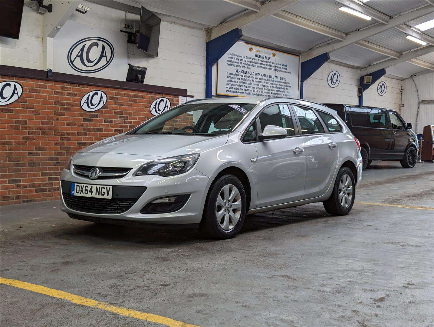 <p>2015 VAUXHALL ASTRA DESIGN CDTI ECOFLEX</p>