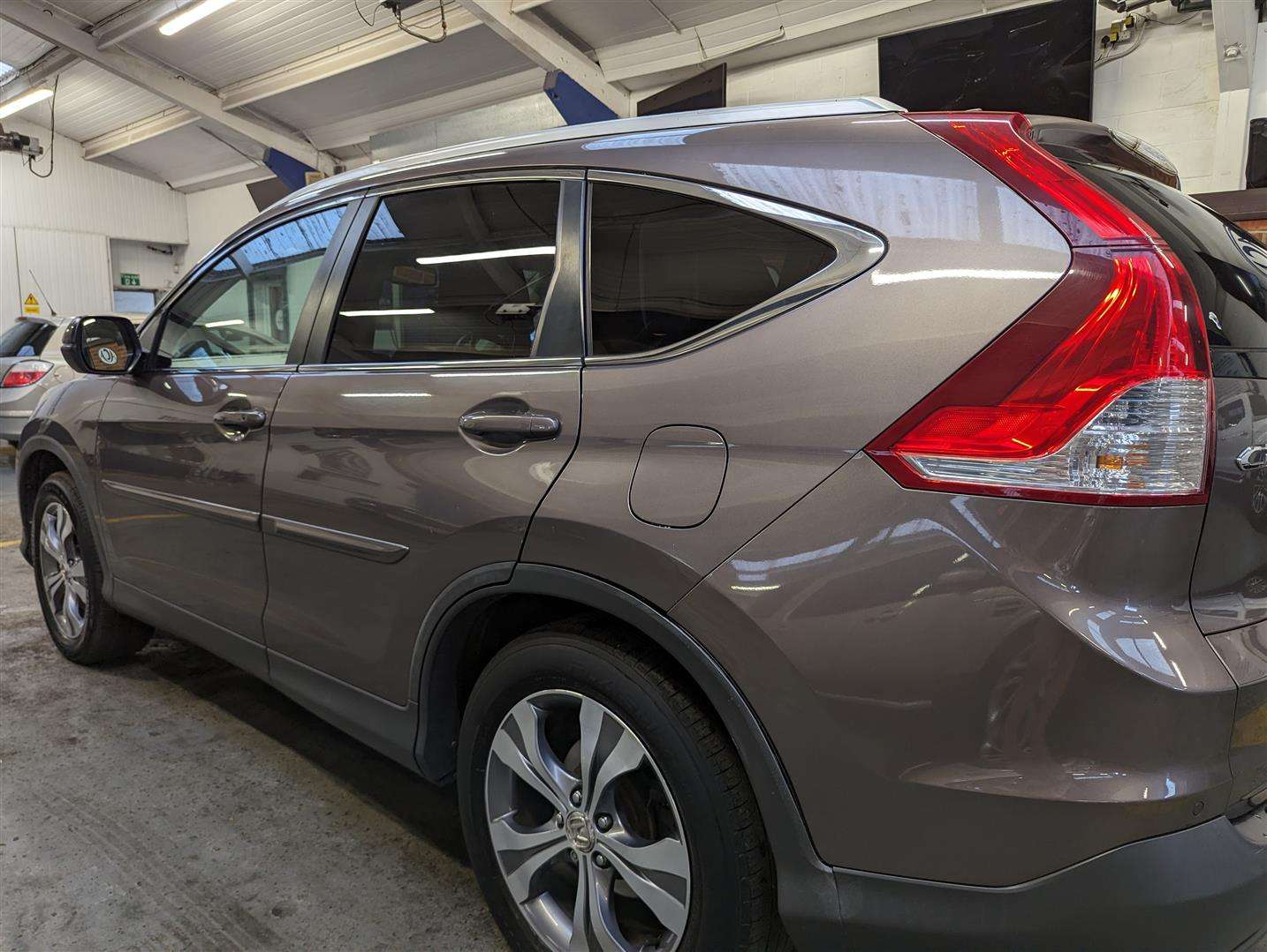 <p>2014 HONDA CR-V EX I-DTEC</p>