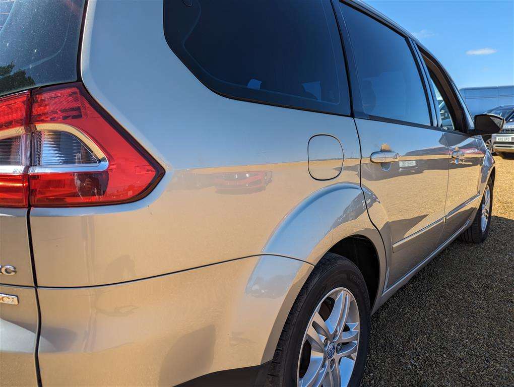 <p>2010 FORD GALAXY ZETEC TDCI AUTO</p>