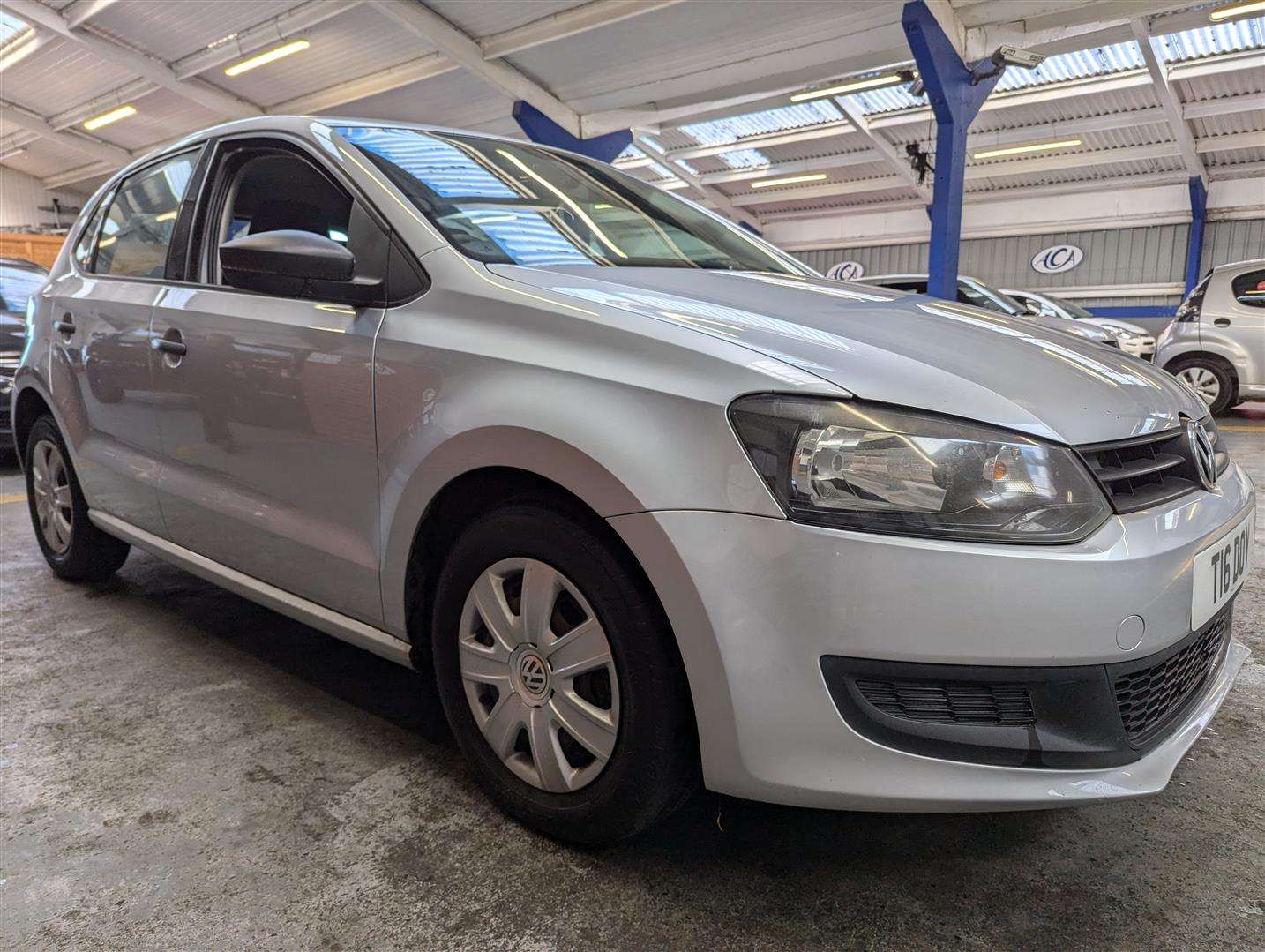 <p>2010 VOLKSWAGEN POLO S 70</p>