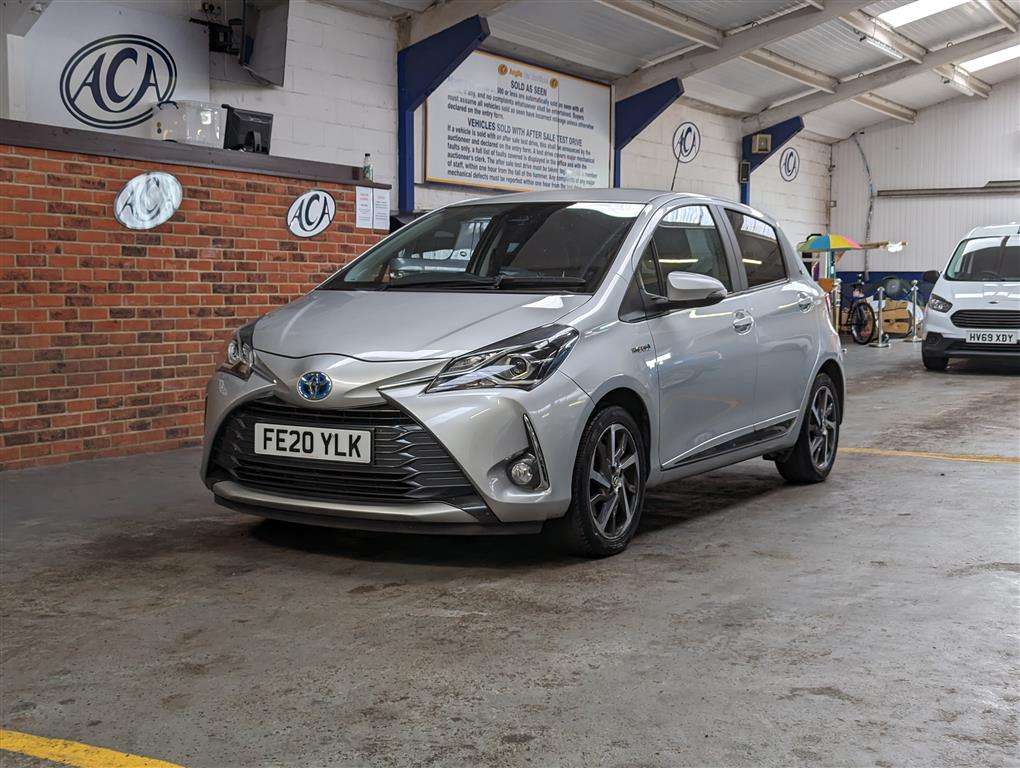 <p>2020 TOYOTA YARIS Y20 VVT-I HEV CVT</p>