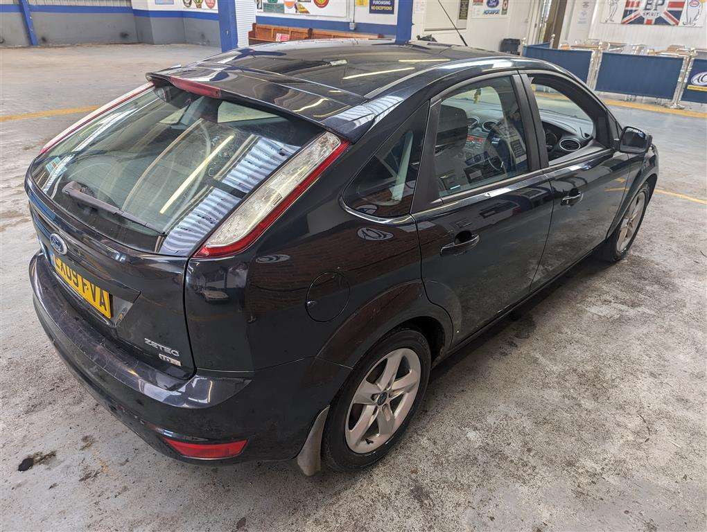 <p>2009 FORD FOCUS ZETEC TD 109</p>