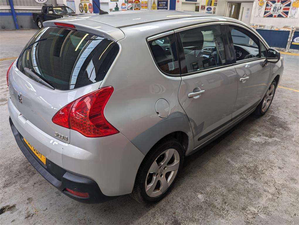 <p>2011 PEUGEOT 3008 SPORT HDI</p>