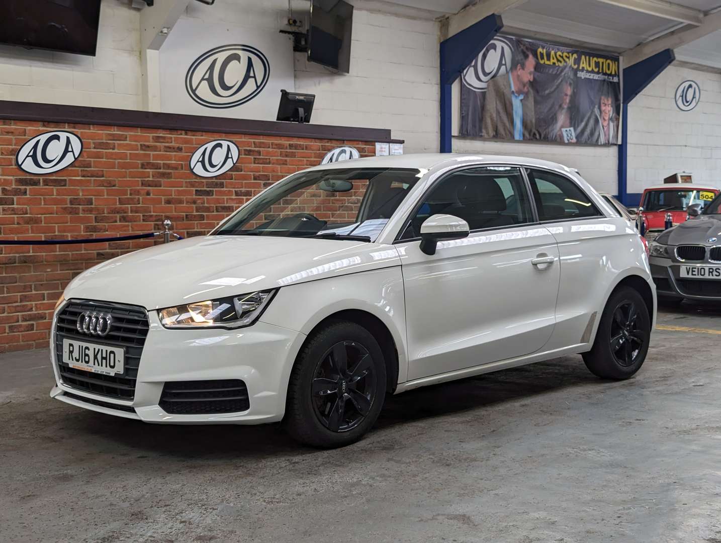 <p>2016 AUDI A1 SE TDI</p>