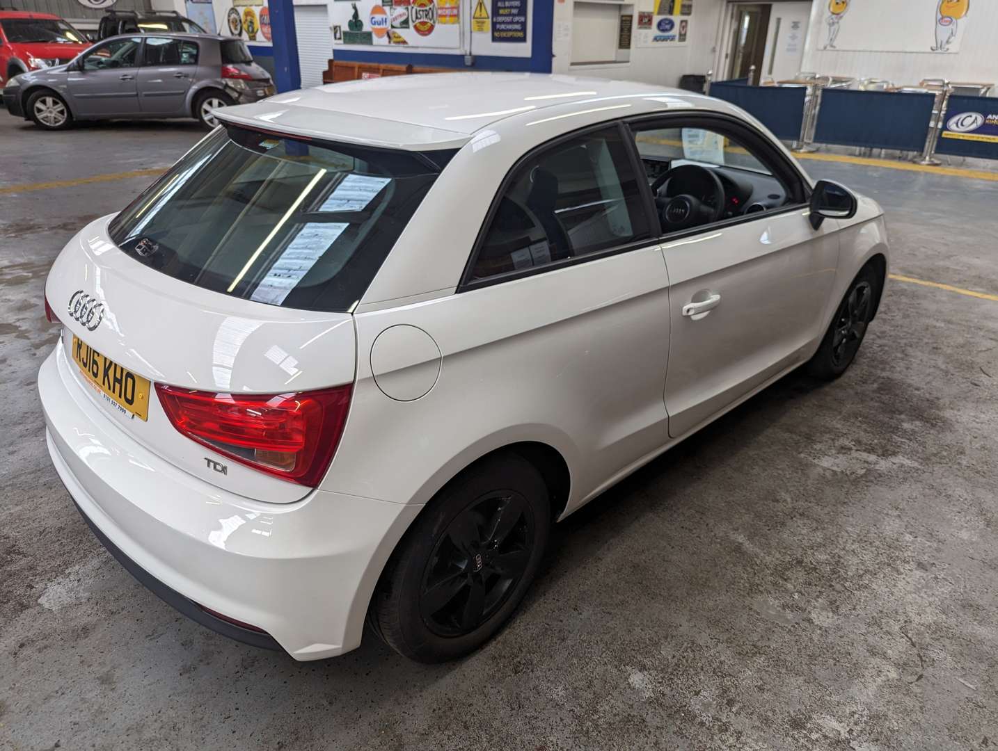 <p>2016 AUDI A1 SE TDI</p>