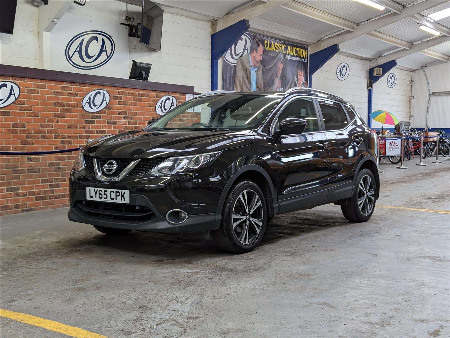 <p>2015 NISSAN QASHQAI N-TEC + DCI</p>