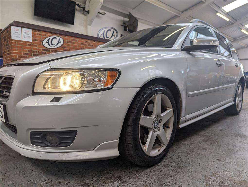 <p>2009 VOLVO V50 SPORT D</p>