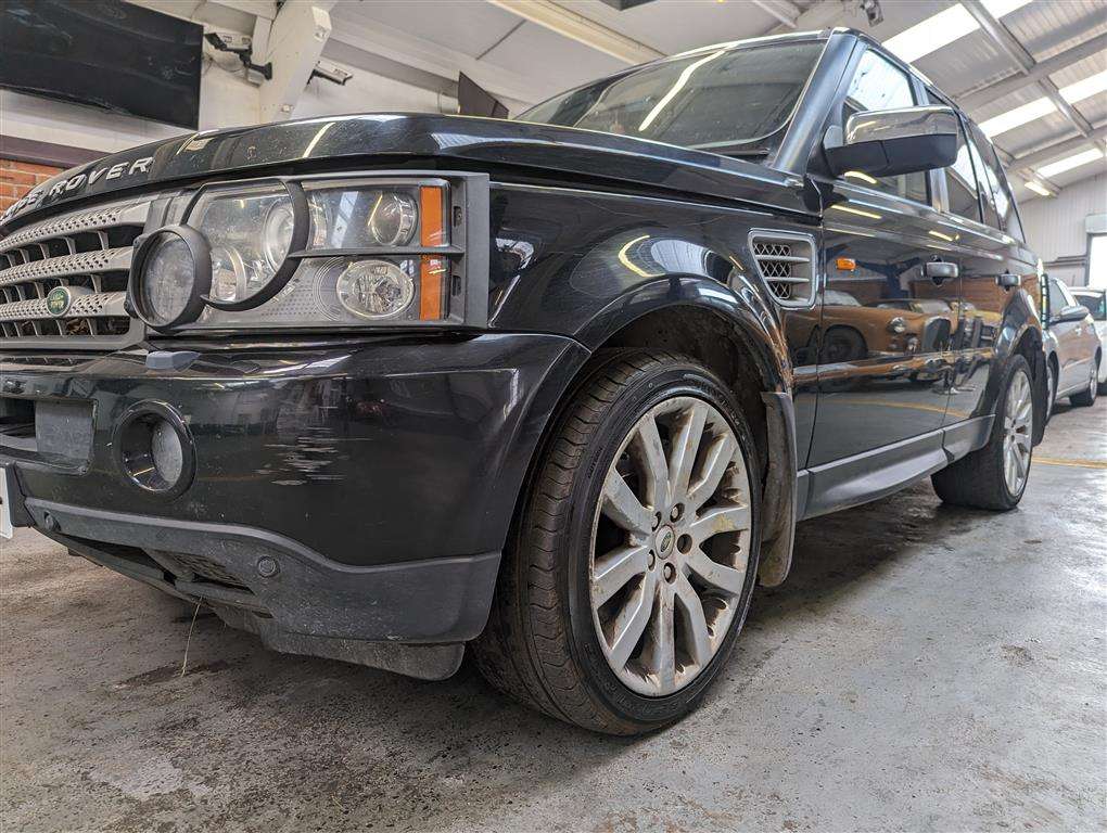 <p>2007 LAND ROVER RANGE ROVER SP HSE TDV8 AUTO</p>