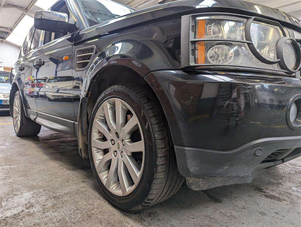 <p>2007 LAND ROVER RANGE ROVER SP HSE TDV8 AUTO</p>