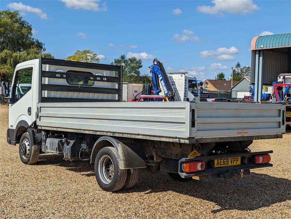 <p>2019 NISSAN NT400 CABSTAR 35.13 MWB D</p>